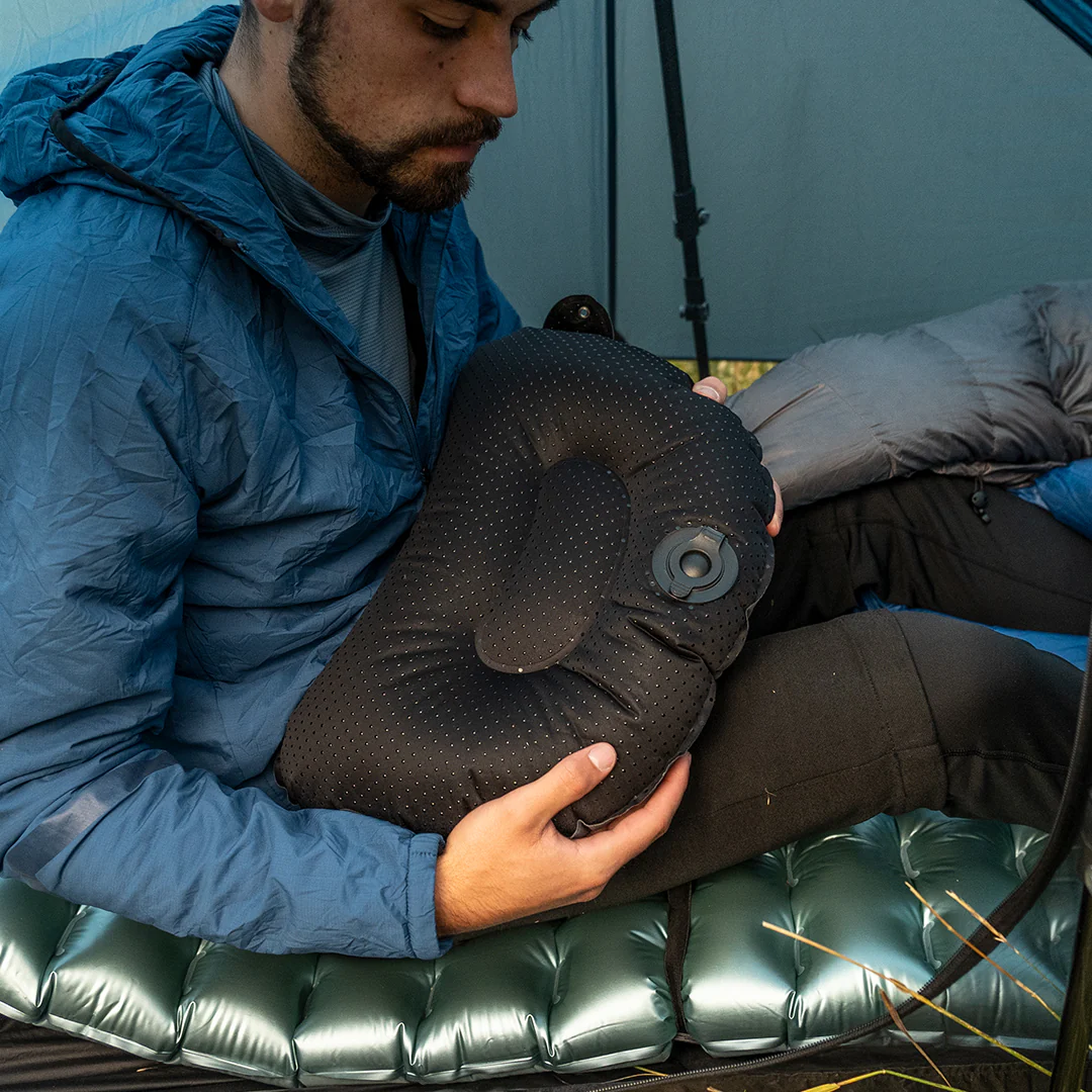 Ultralight Non-Slip Stretch Pillow - Image 17